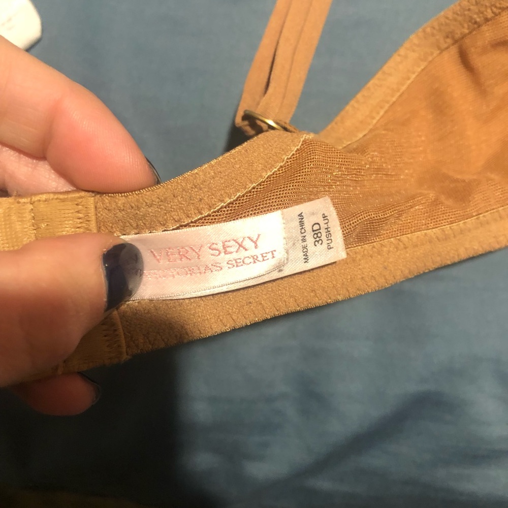 Victoria Secret very sexy push up